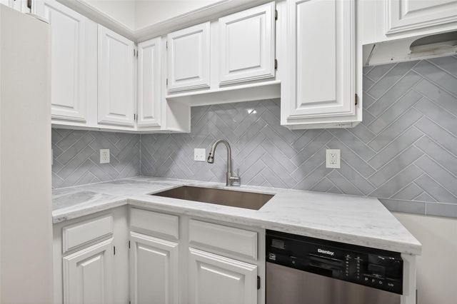 1311 Antoine Drive 159, Houston, TX 77055