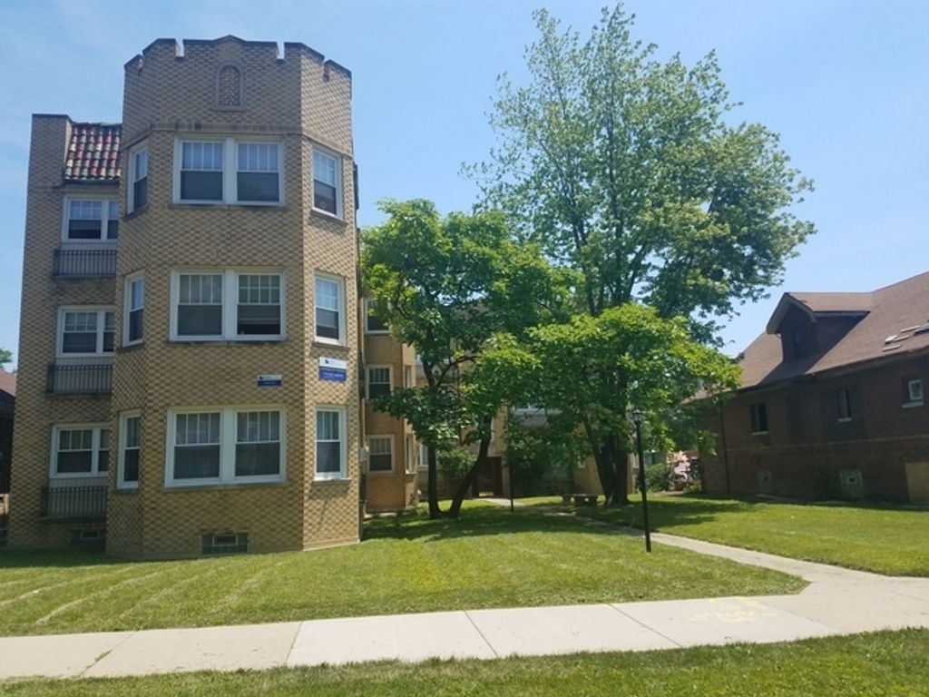 10981 S Church Street 3B, Chicago, IL 60643