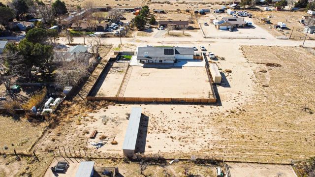 47922 85th St W, Lancaster, CA 93536