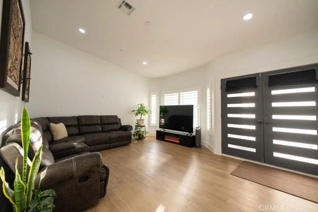 47922 85th St W, Lancaster, CA 93536