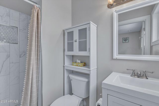6919 E Cheery Lynn Road, Scottsdale, AZ 85251