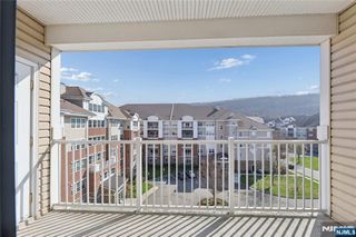 9402 Warrens Way DEEDED GARAGE -, Wanaque, NJ 07465