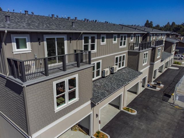 116 Aptos Village Way 3, Aptos, CA 95003