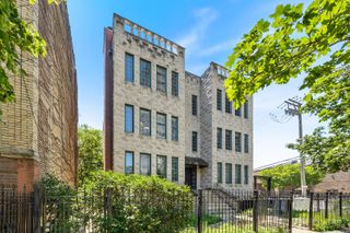 825 W Eastwood Avenue 3W, Chicago, IL 60640