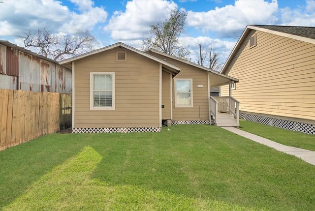 7112 Avenue L, Houston, TX 77011