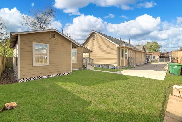 7112 Avenue L, Houston, TX 77011