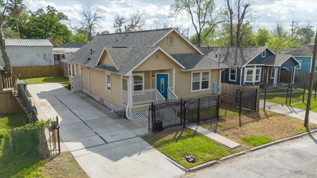 7112 Avenue L, Houston, TX 77011