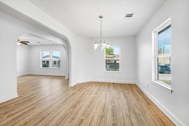 7112 Avenue L, Houston, TX 77011