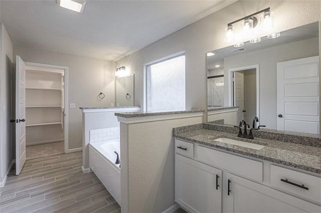 6751 Arapahoe Drive, Shawnee, KS 66226