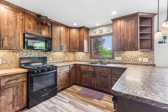 W7956 Morse Road, Poynette, WI 53955