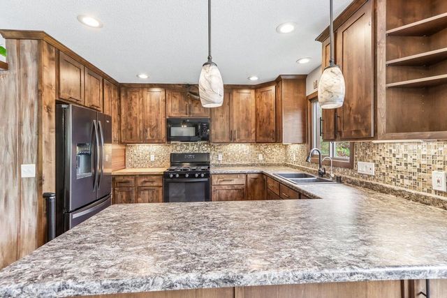 W7956 Morse Road, Poynette, WI 53955