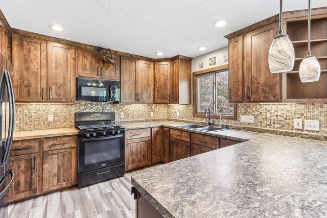 W7956 Morse Road, Poynette, WI 53955