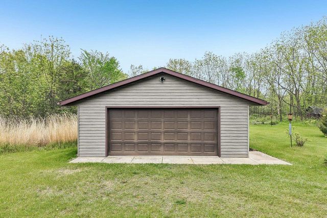W7956 Morse Road, Poynette, WI 53955