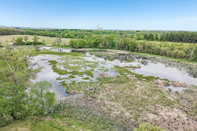 W7956 Morse Road, Poynette, WI 53955