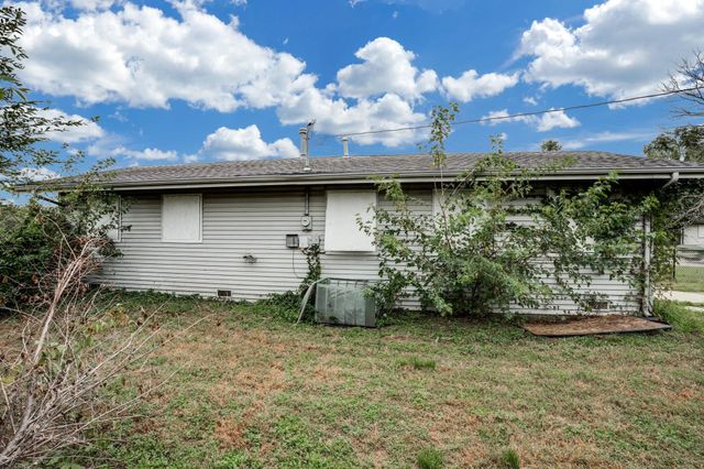 2236 53rd, Wichita, KS 67216