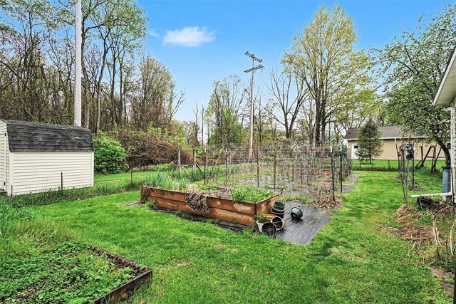 4961 Beechwood Drive, Delton, MI 49046