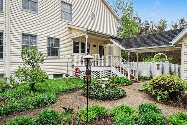 4961 Beechwood Drive, Delton, MI 49046