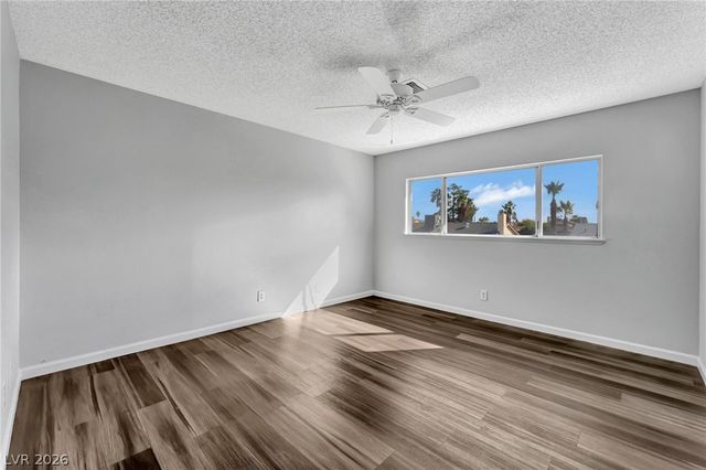 5693 Ibanez Avenue, Las Vegas, NV 89103