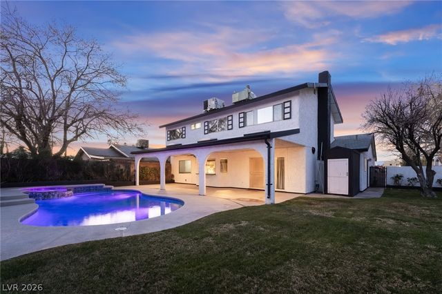 5693 Ibanez Avenue, Las Vegas, NV 89103