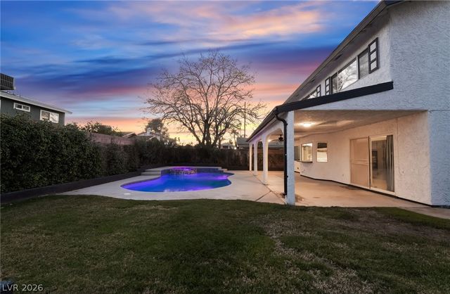 5693 Ibanez Avenue, Las Vegas, NV 89103