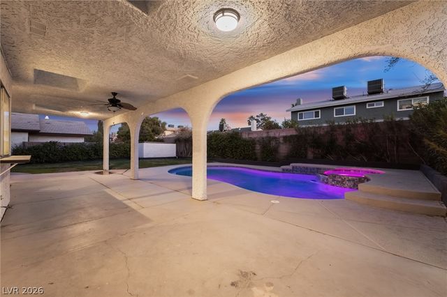 5693 Ibanez Avenue, Las Vegas, NV 89103