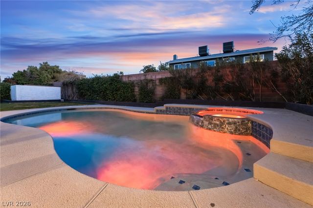 5693 Ibanez Avenue, Las Vegas, NV 89103