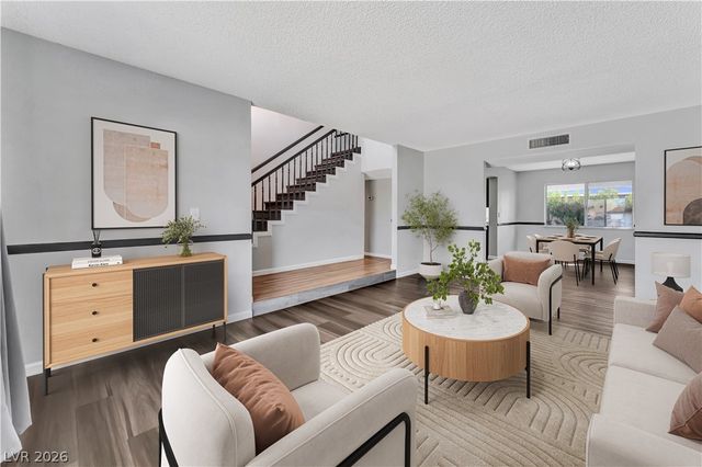 5693 Ibanez Avenue, Las Vegas, NV 89103