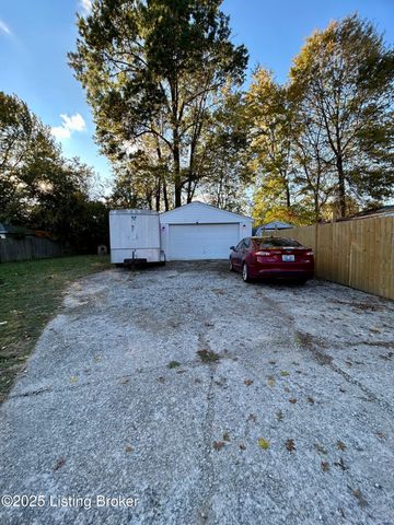 7416 Peggy Ave, Louisville, KY 40214