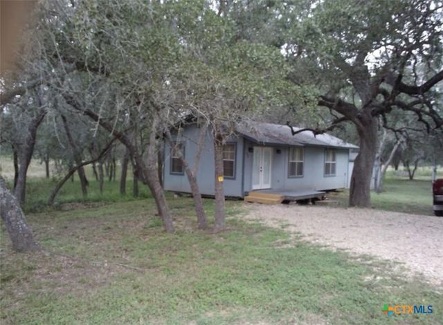 274 Kristine Lane, Kingsbury, TX 78638
