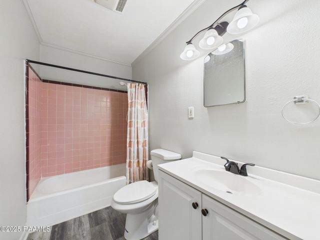 906 Center Street, Lafayette, LA 70501