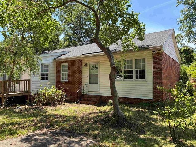 1302 Saville St., Georgetown, SC 29440