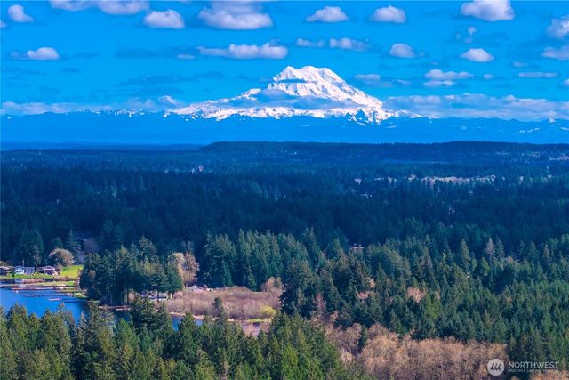 5601 32nd Court SE, Lacey, WA 98503