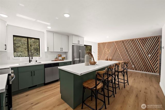 5601 32nd Court SE, Lacey, WA 98503