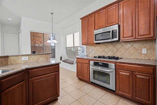 1474 Cambridge Drive, Lewisville, TX 75077