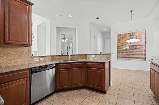 1474 Cambridge Drive, Lewisville, TX 75077