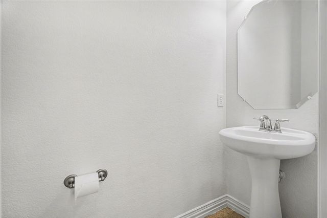 1474 Cambridge Drive, Lewisville, TX 75077