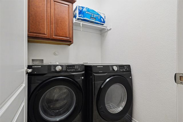 1474 Cambridge Drive, Lewisville, TX 75077