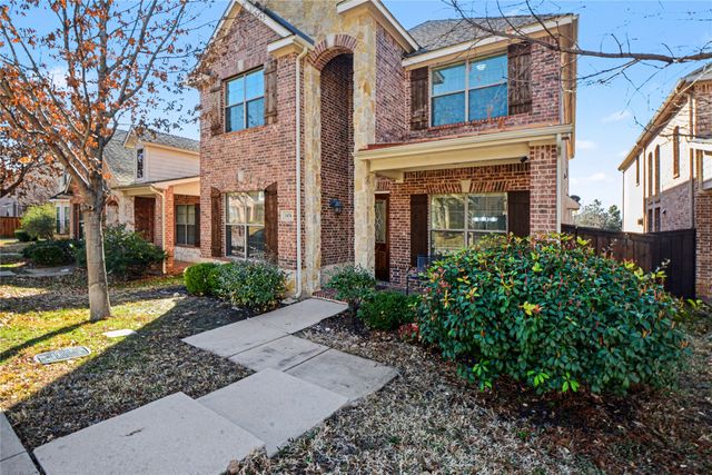 1474 Cambridge Drive, Lewisville, TX 75077