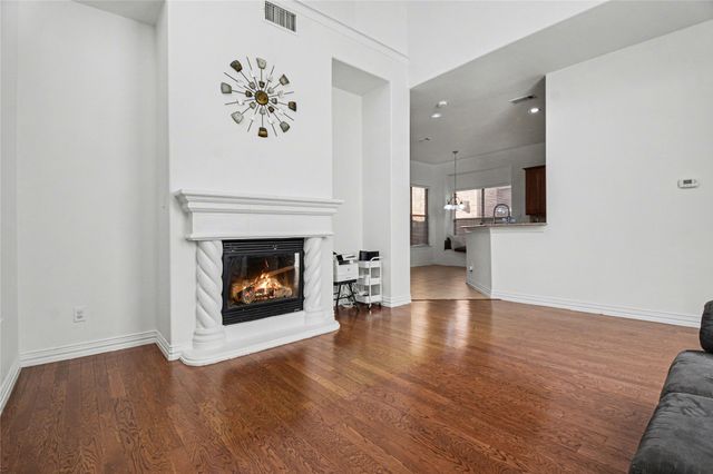 1474 Cambridge Drive, Lewisville, TX 75077