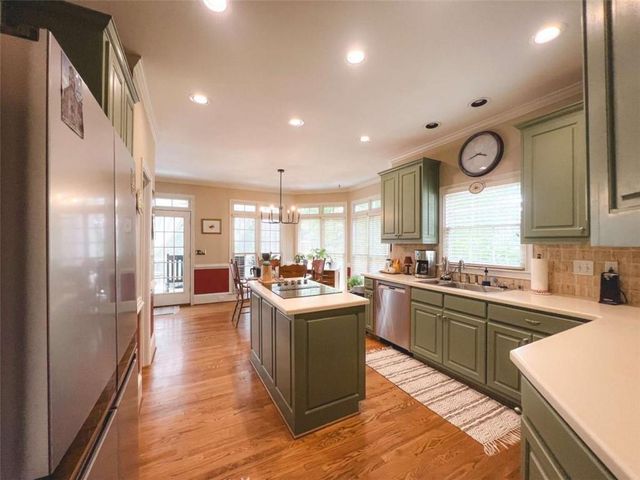 25 Costleys Bridge Drive, Oxford, GA 30054