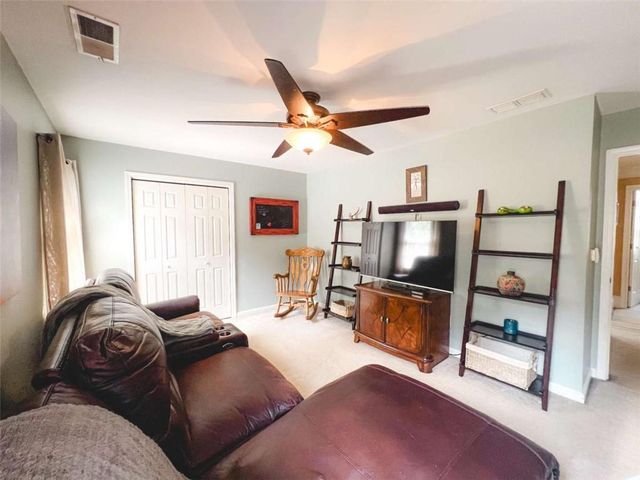 25 Costleys Bridge Drive, Oxford, GA 30054