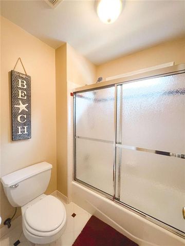 25 Costleys Bridge Drive, Oxford, GA 30054