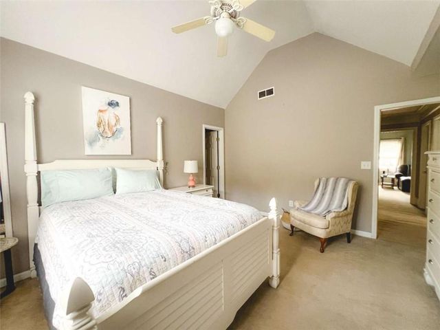 25 Costleys Bridge Drive, Oxford, GA 30054