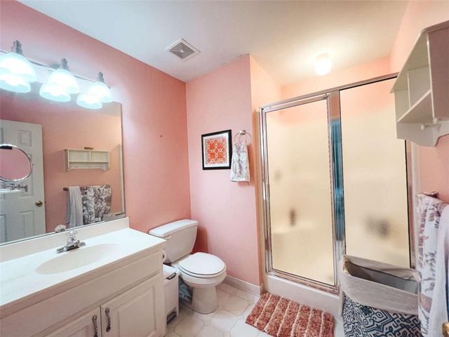 25 Costleys Bridge Drive, Oxford, GA 30054
