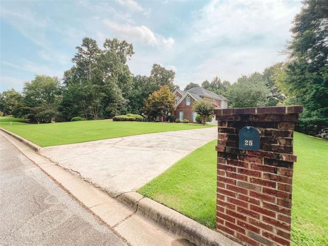 25 Costleys Bridge Drive, Oxford, GA 30054