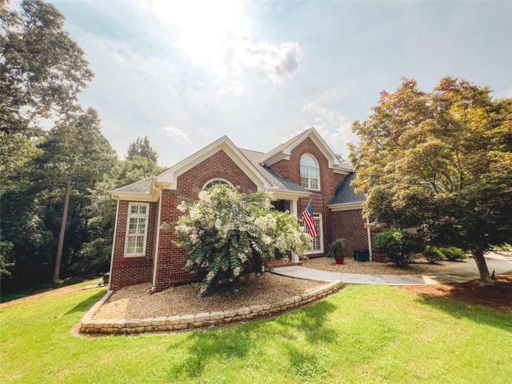 25 Costleys Bridge Drive, Oxford, GA 30054