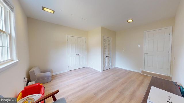 5810 HELMSDALE LN, Alexandria, VA 22315