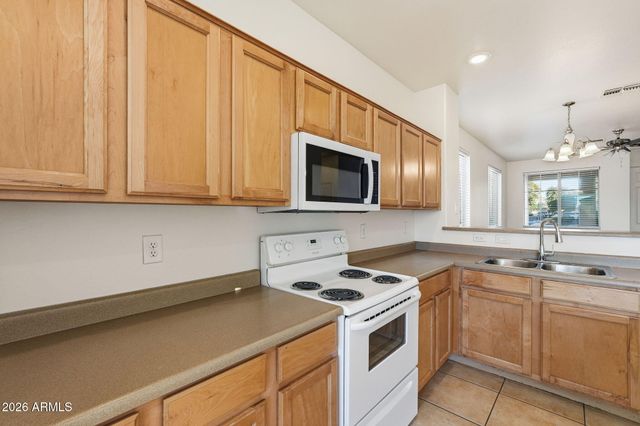 6922 S 38TH Lane, Phoenix, AZ 85041