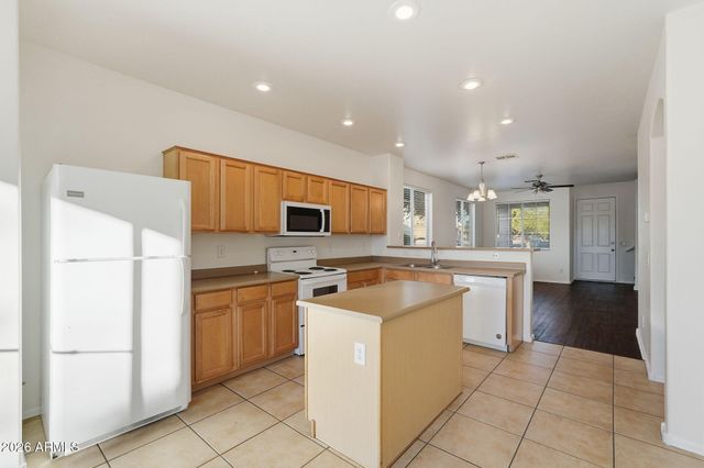 6922 S 38TH Lane, Phoenix, AZ 85041