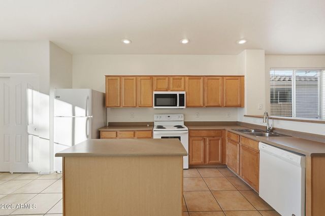 6922 S 38TH Lane, Phoenix, AZ 85041